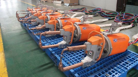 Máquina de soldadura por puntos portátil neumática de 220v 80KVA, soldadora de puntos de fundición.
