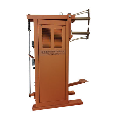 Máquina de soldadura de puntos pequeños para acero inoxidable con enfriamiento por agua