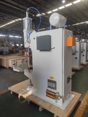 Soldadora de rejilla de acero moderna del inversor, soldador Machine del punto 200KVA