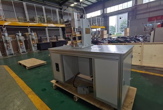 Máquina de soldadura de mesa con resistencia industrial personalizada